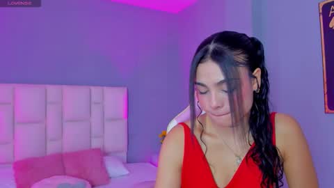 Sammy Rose online show from February 8, 7:50 pm