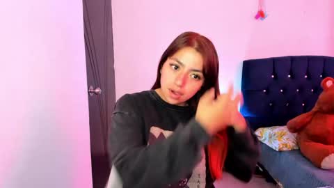 Snapshot of sammy_bunny1 chatting on June 4, 3:18 pm Samantha online show from June 4, 3:18 pm