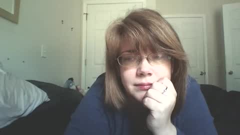 Snapshot of sammy_lyn chatting on September 24, 5:16 pm Sam online show from September 24, 5:16 pm