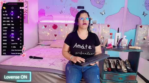  Sammy  online show from April 7, 11:26 pm