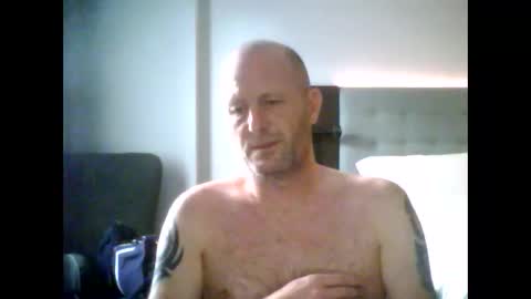 sammyb1821 online show from April 13, 3:28 pm