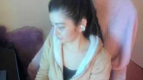 Snapshot of sammysammy_ chatting on April 28, 7:02 am online show from April 28, 7:02 am