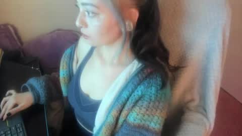 Snapshot of sammysammy_ chatting on May 21, 8:10 am online show from May 21, 8:10 am