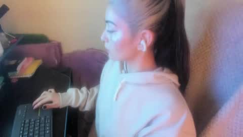 Snapshot of sammysammy_ chatting on May 29, 8:56 am online show from May 29, 8:56 am