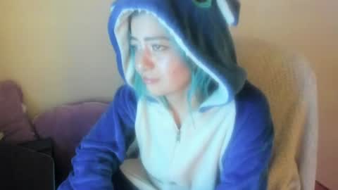 Snapshot of sammysammy_ chatting on July 15, 7:13 am online show from July 15, 7:13 am