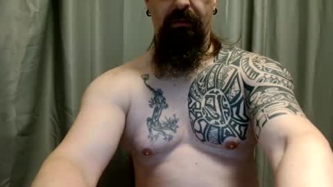 Snapshot of samoanthorn chatting on January 18, 10:49 pm Samoanthorn online show from January 18, 10:49 pm