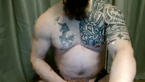 Snapshot of samoanthorn chatting on January 26, 1:31 am Samoanthorn online show from January 26, 1:31 am