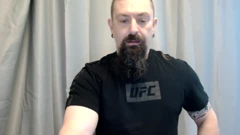 Snapshot of samoanthorn chatting on February 12, 10:46 am Samoanthorn online show from February 12, 10:46 am