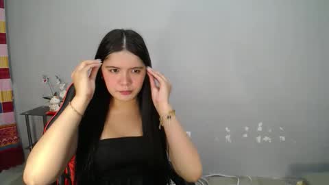 SOFIA online show from November 6, 11:33 am