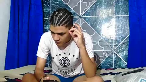 Samuel Sincee online show from September 17, 1:07 am