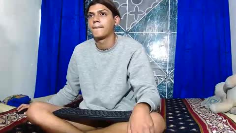 Samuel Sincee online show from October 25, 6:32 am