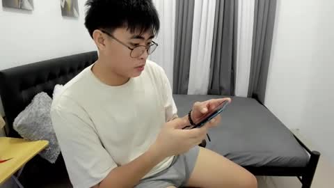 Sam online show from September 9, 5:23 pm