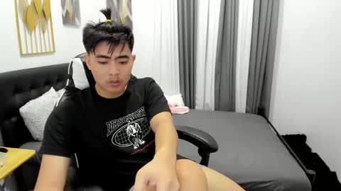 Sam online show from March 19, 9:19 pm