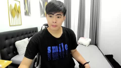 Sam online show from April 6, 4:52 pm