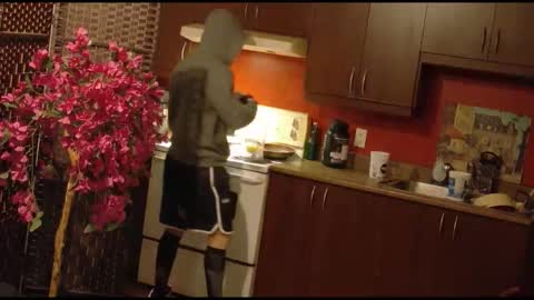 samueldixky online show from February 9, 3:54 am