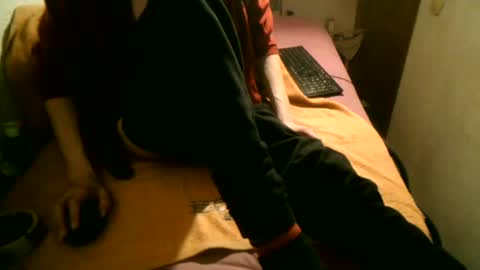 Snapshot of samueltal chatting on January 23, 11:36 pm samueltal online show from January 23, 11:36 pm