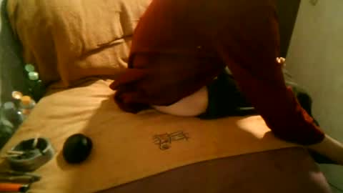 Snapshot of samueltal chatting on February 8, 10:40 pm samueltal online show from February 8, 10:40 pm