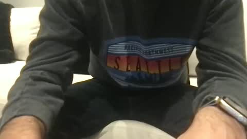 Snapshot of samwise2418 chatting on February 18, 5:53 am Sam W dick strip tease online show from February 18, 5:53 am