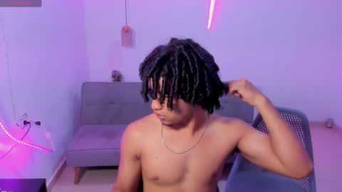Snapshot of samxx_muscle chatting on May 31, 3:19 pm samxx_muscle online show from May 31, 3:19 pm