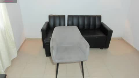 Snapshot of samxx_muscle chatting on June 3, 3:28 pm samxx_muscle online show from June 3, 3:28 pm