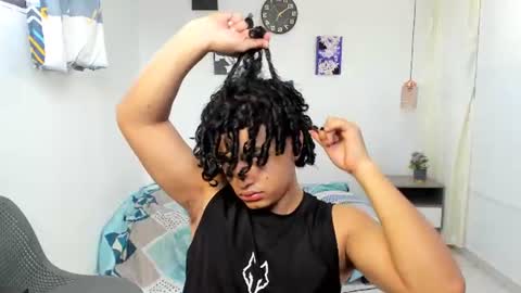 Snapshot of samxx_muscle chatting on August 1, 12:48 pm samxx_muscle online show from August 1, 12:48 pm
