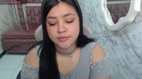 Snapshot of samy_collen_v chatting on February 28, 1:23 pm Samy online show from February 28, 1:23 pm