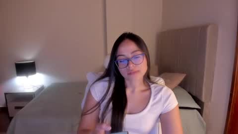 Snapshot of samy_one chatting on June 2, 10:34 pm Samy online show from June 2, 10:34 pm
