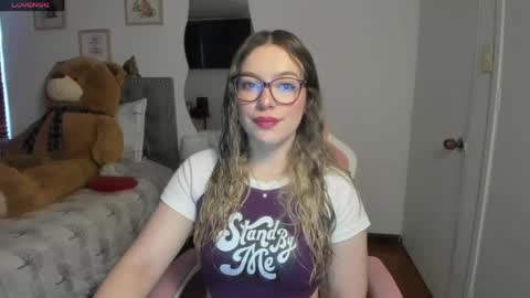 Snapshot of samysweet_8 chatting on May 2, 12:10 pm Samanta online show from May 2, 12:10 pm