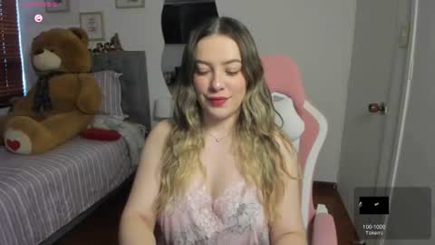 Snapshot of samysweet_8 chatting on June 28, 1:17 pm Samanta online show from June 28, 1:17 pm
