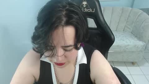 Snapshot of samythomas_t chatting on February 10, 8:02 pm samythomas_t online show from February 10, 8:02 pm