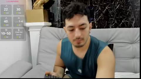 Snapshot of sander6927 chatting on July 2, 1:39 pm sander6927 online show from July 2, 1:39 pm