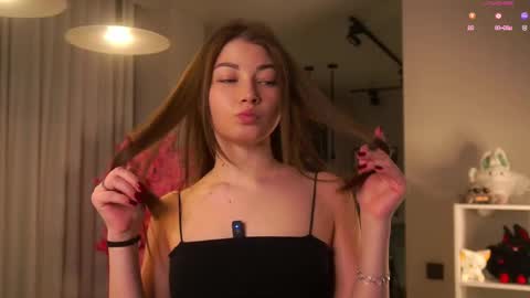 Emma  online show from November 14, 1:26 am