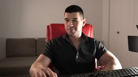 Snapshot of sandow_ chatting on April 30, 10:14 pm Sandow online show from April 30, 10:14 pm