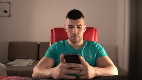 Snapshot of sandow_ chatting on May 8, 9:53 pm Sandow online show from May 8, 9:53 pm