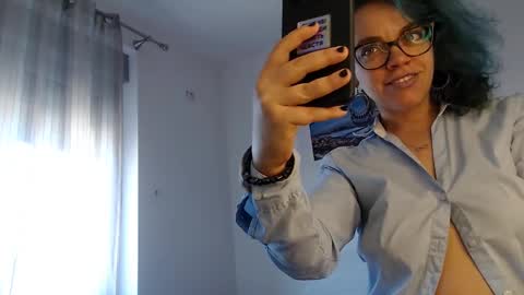 Snapshot of sandra10031989 chatting on November 12, 1:55 pm Sandra online show from November 12, 1:55 pm