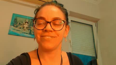 Snapshot of sandra10031989 chatting on March 14, 5:18 pm Sandra online show from March 14, 5:18 pm