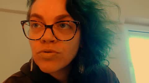 Snapshot of sandra10031989 chatting on March 18, 3:26 pm Sandra online show from March 18, 3:26 pm