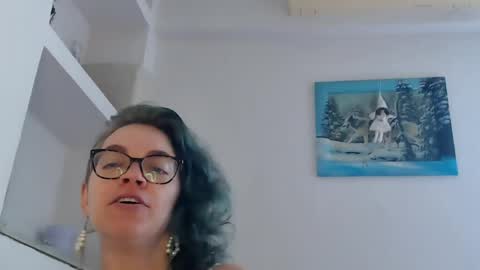 Snapshot of sandra10031989 chatting on April 13, 11:59 am Sandra online show from April 13, 11:59 am