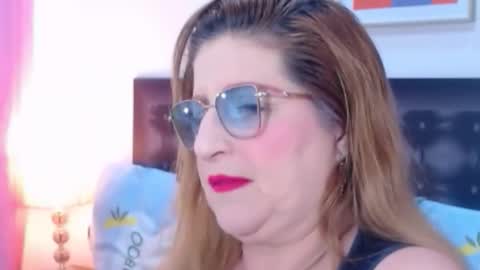 SANDRA online show from November 11, 11:32 am