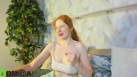 Sandra online show from October 14, 1:28 am