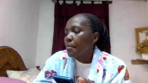 sandra online show from March 4, 4:02 pm