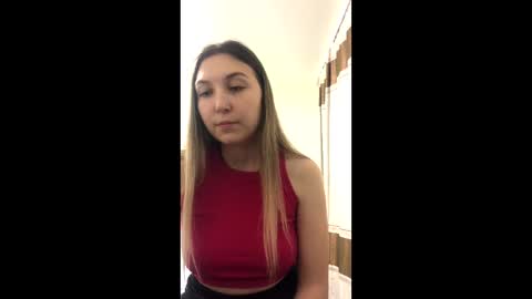 Snapshot of sandra_powell chatting on March 3, 5:13 am sandra_powell online show from March 3, 5:13 am