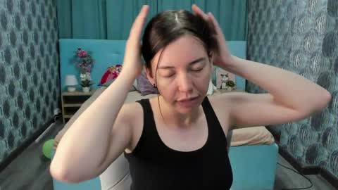 Snapshot of sandra_rosss chatting on June 2, 2:02 am Sandra online show from June 2, 2:02 am
