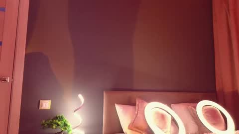 Snapshot of sandraboyl chatting on February 11, 4:11 am Sandy online show from February 11, 4:11 am