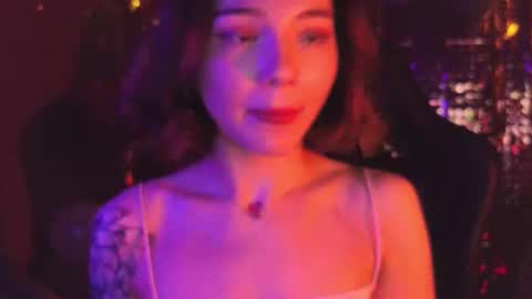 Sandy  online show from February 12, 9:15 am