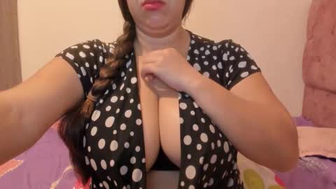 Snapshot of sandraclarkx69 chatting on May 13, 12:57 pm sandraclarkx69 online show from May 13, 12:57 pm