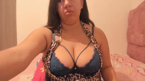 Snapshot of sandraclarkx69 chatting on June 2, 12:07 pm sandraclarkx69 online show from June 2, 12:07 pm