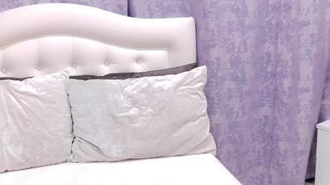 Sandra online show from April 7, 10:05 am