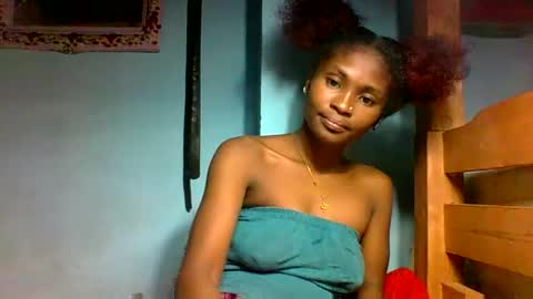 sandricaaa online show from March 11, 8:59 pm