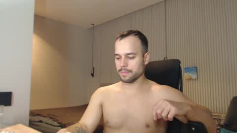 DeAlex online show from January 20, 1:53 pm